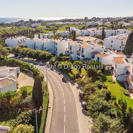 Appartement Coastal Retreat With Pool And Access By Drago