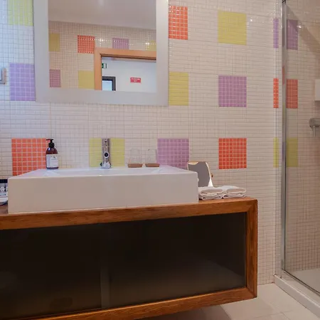 Coastal Retreat With Pool And Access By Drago * Αλμπουφέιρα