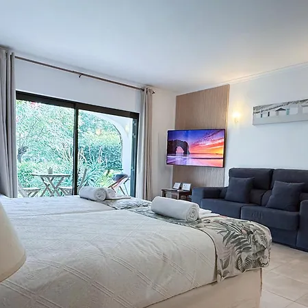 Coastal Retreat With Pool And Access By Drago Apartment