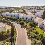 شقة Coastal Retreat With Pool And Access By Drago